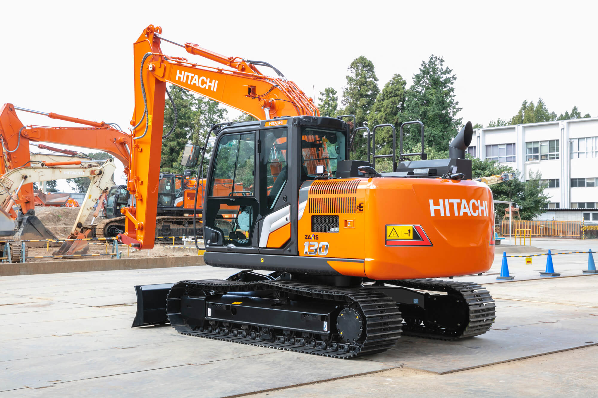 HITACHI ZX130-7H - Image 2